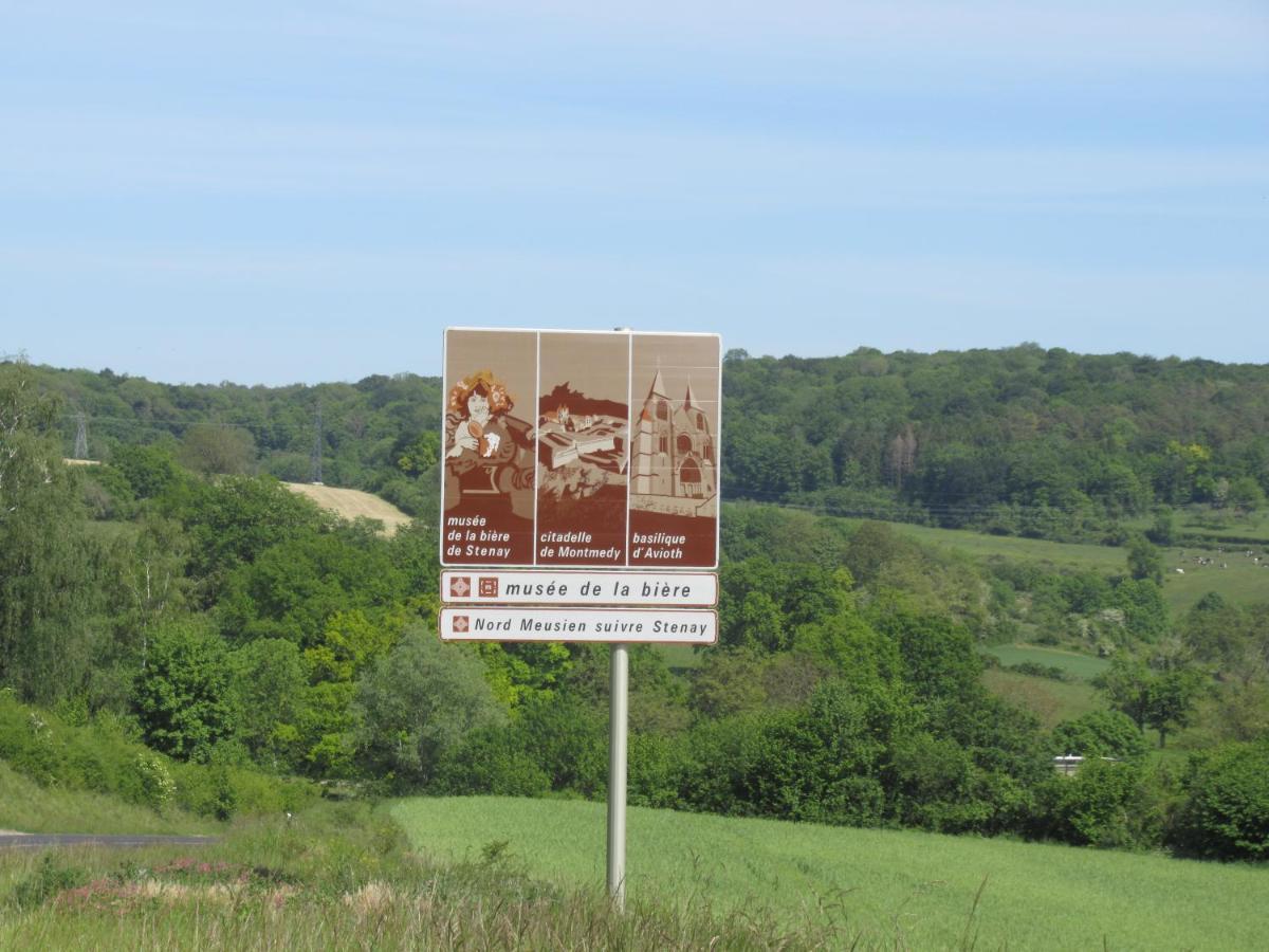 Gite La Volette Moulins-Saint-Hubert Exterior foto